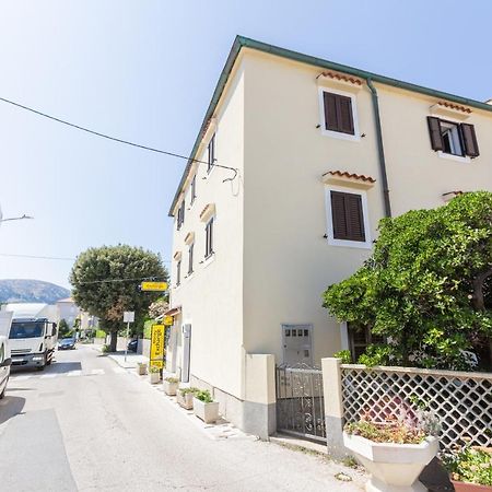 Apartments Marin With Sea View Baška Zewnętrze zdjęcie