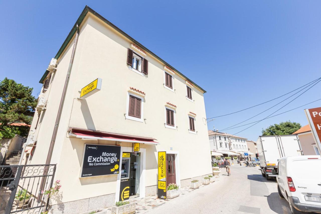 Apartments Marin With Sea View Baška Zewnętrze zdjęcie