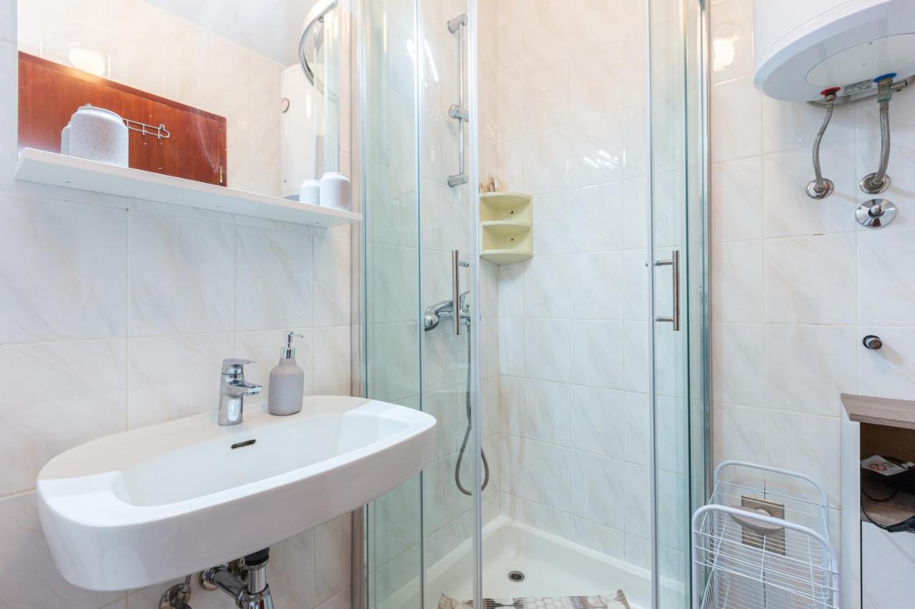 Apartments Marin With Sea View Baška Zewnętrze zdjęcie