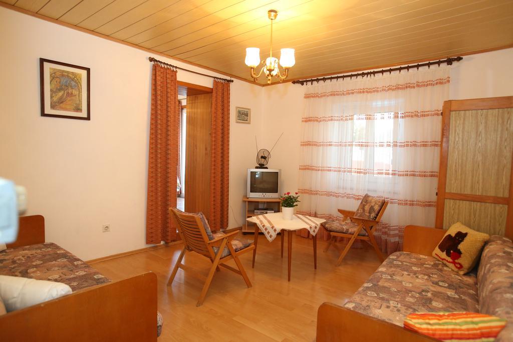 Apartments Marin With Sea View Baška Zewnętrze zdjęcie